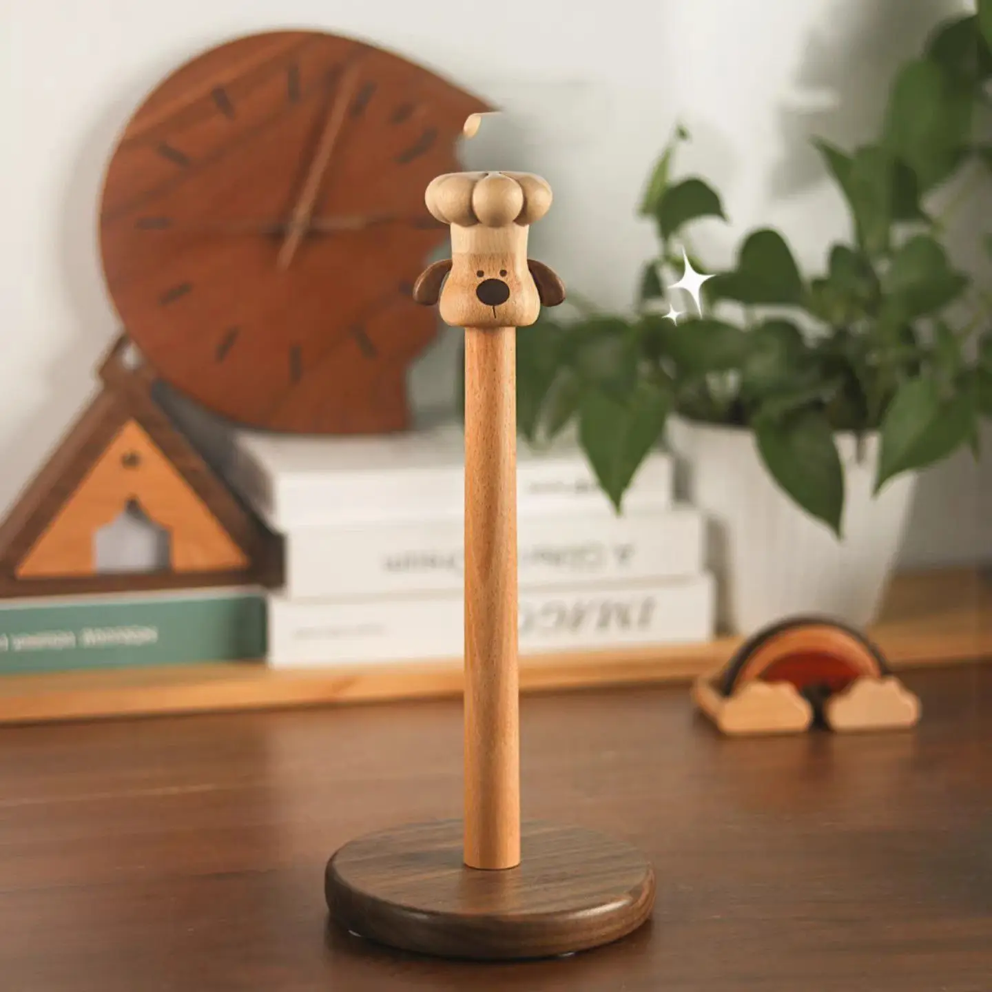 

Solid wood roll paper rack Dining room Living room Kitchen tissue rack Vertical household creative roll paper rack