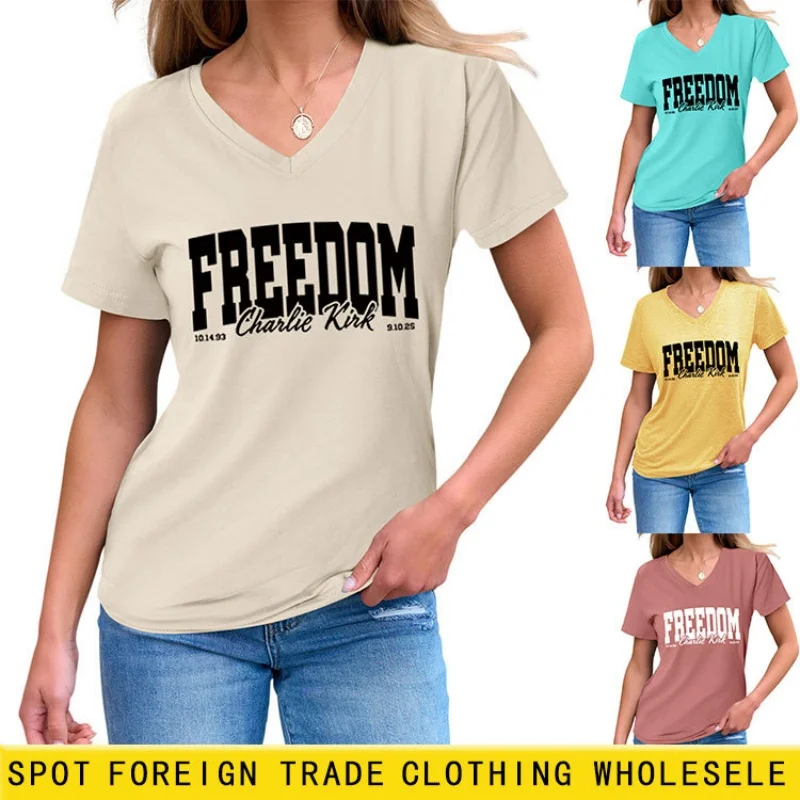 

Женская летняя футболка с короткими рукавами и буквенным принтом в корейском стиле, с V-образным вырезом, модный и универсальный топ.