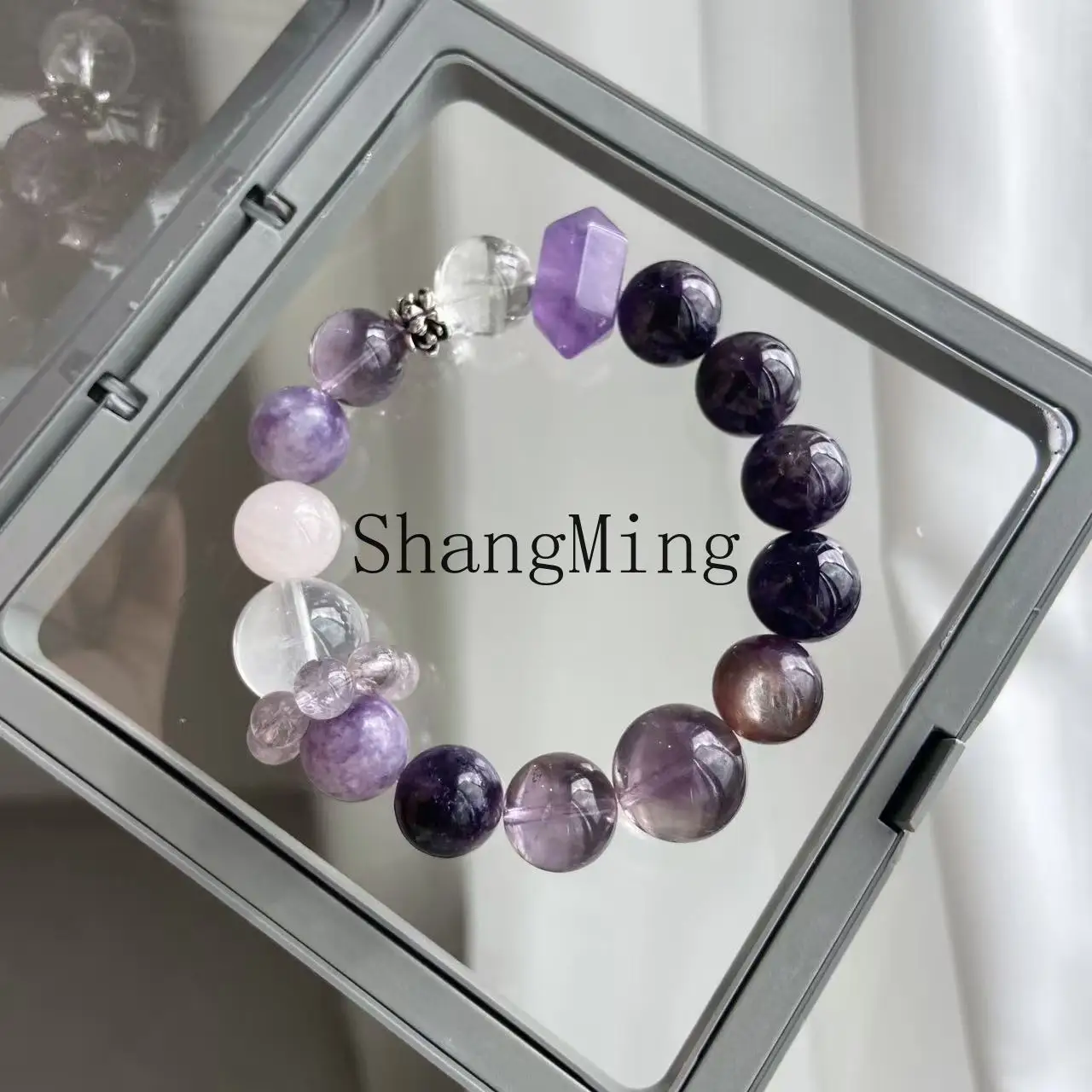 

CL natural purple tower crystal simple atmosphere purple lithium mica bracelet Brazilian amethyst white crystal accessories