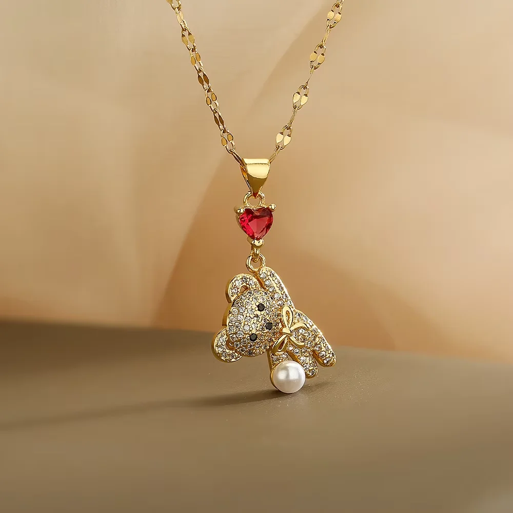 Sweet and cool vitality style: sweet and cool diamond-filled love bear pearl chain, multi-color clavicle chain, energetic and gi