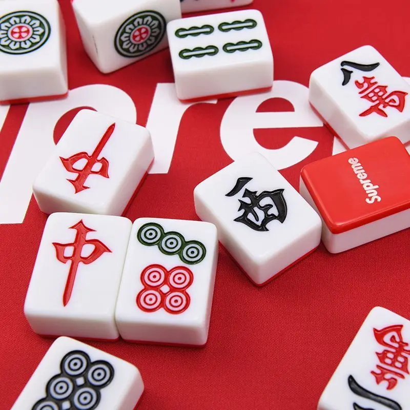 

Cartoon mahjong dormitory Douyin custom tide brand Internet celebrity red card sparrow brand