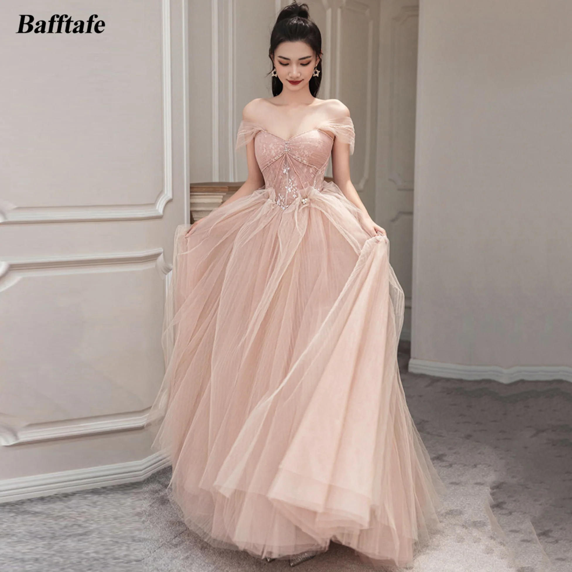 Customized Korea Long Prom Dresses Appliques Lace Pleated Beads Evening Gowns Corset Back Women Formal Occasion Party Dress