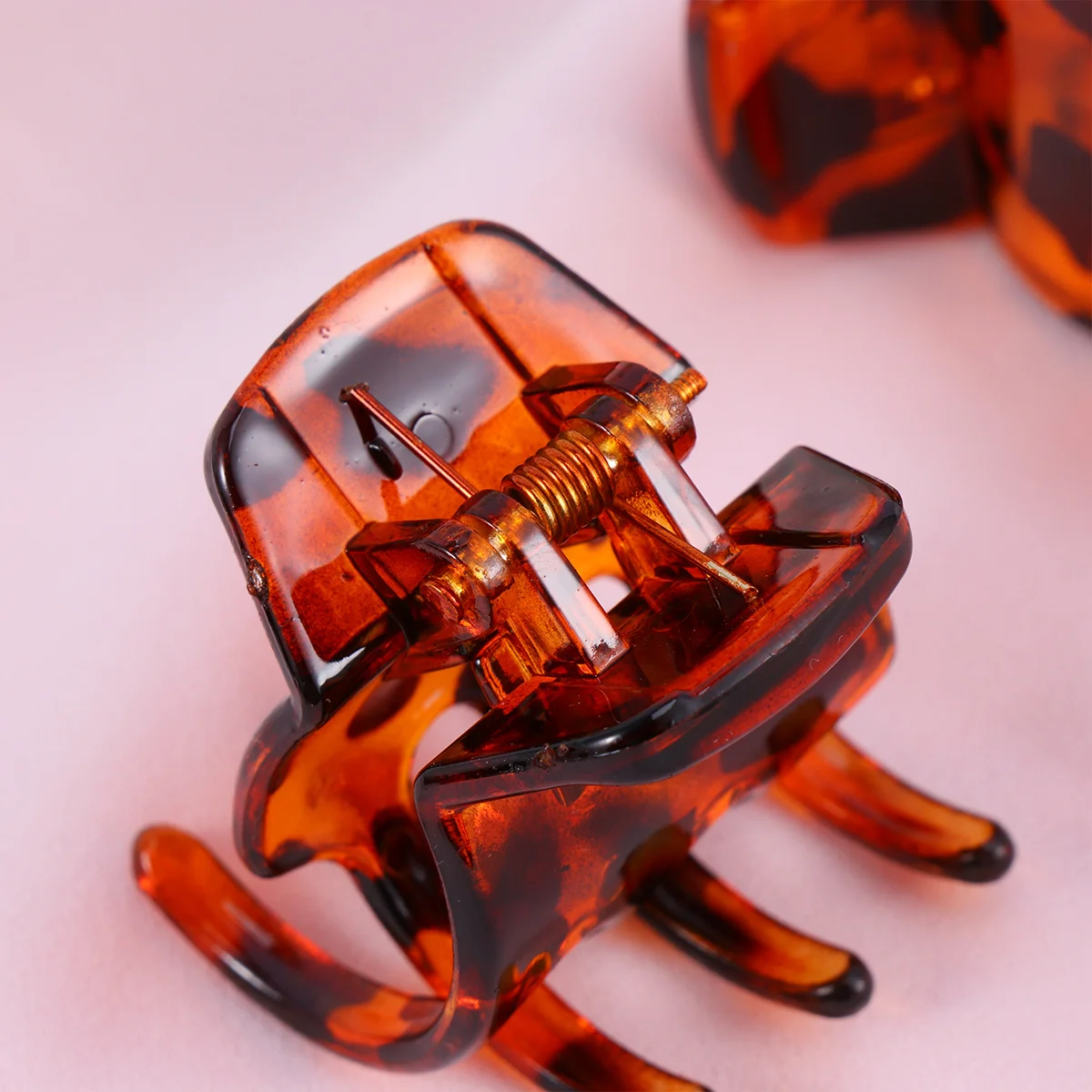 

24Pcs Mini Hair Claws Plastic Hair Clamps Vintage Clips Black Easy to Wear for Women Girls Kids Toddlers Daily