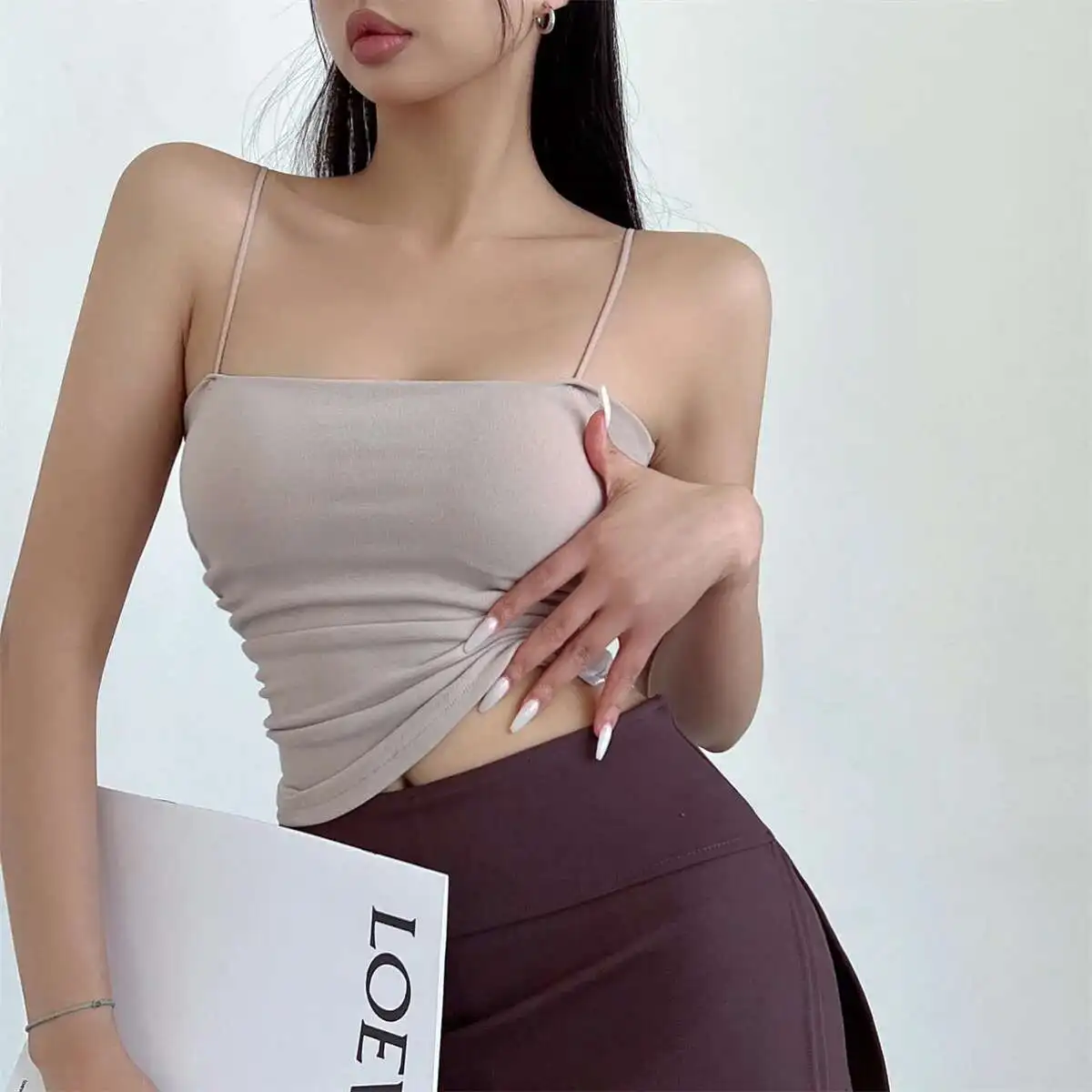 WOMENGAGA فتاة حار رقيقة حزام الكتف سليم بلون وسادة الصدر مطاطا تانك Bralette المحاصيل الأعلى للنساء تجريب X8MS