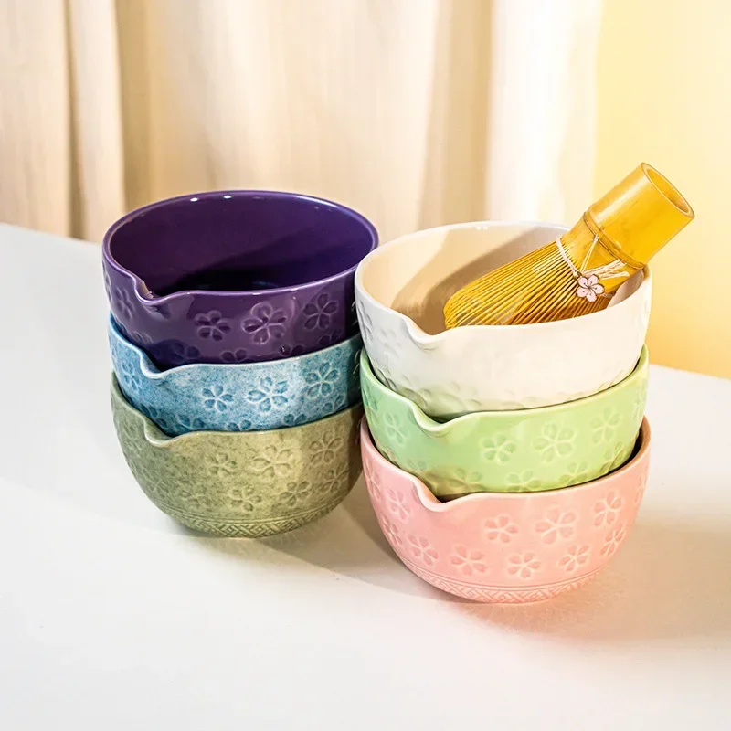 Japanese Matcha Tea Set Cherry Blossom Ceramic Pink Bowl Spout Design Tea Blender Tool Kit for Tea And Coffee Lovers