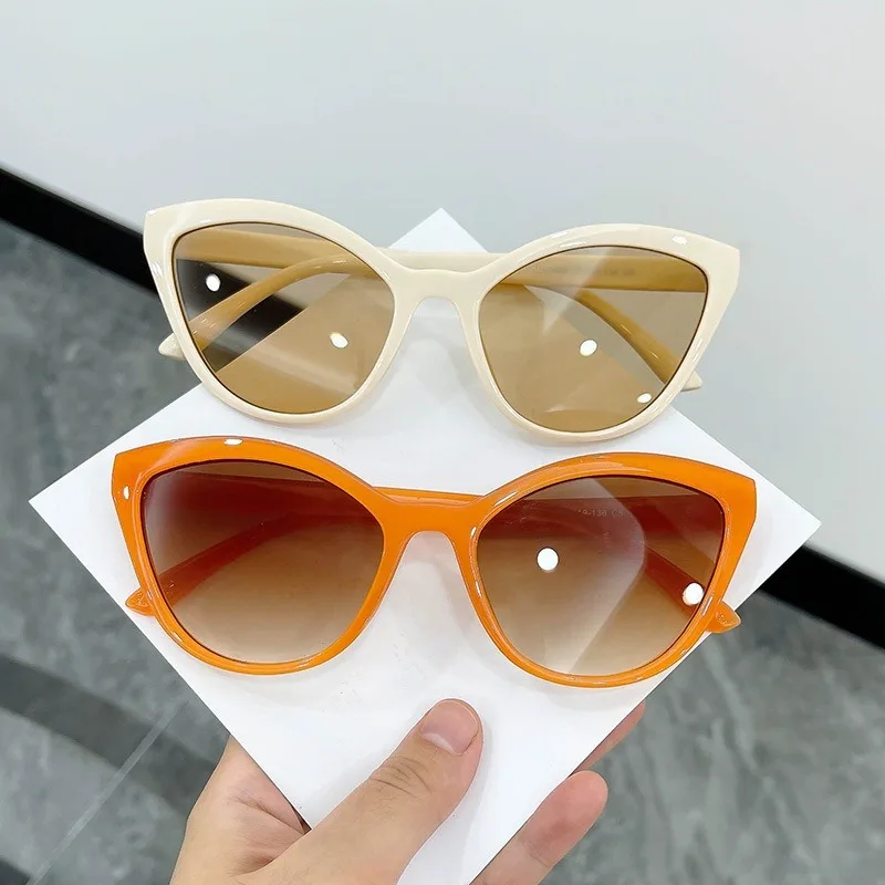 Beliebte Modische Kleine Cat-Eye-Sonnenbrille für Damen Vintage Klassische Plastikbrille für Herren