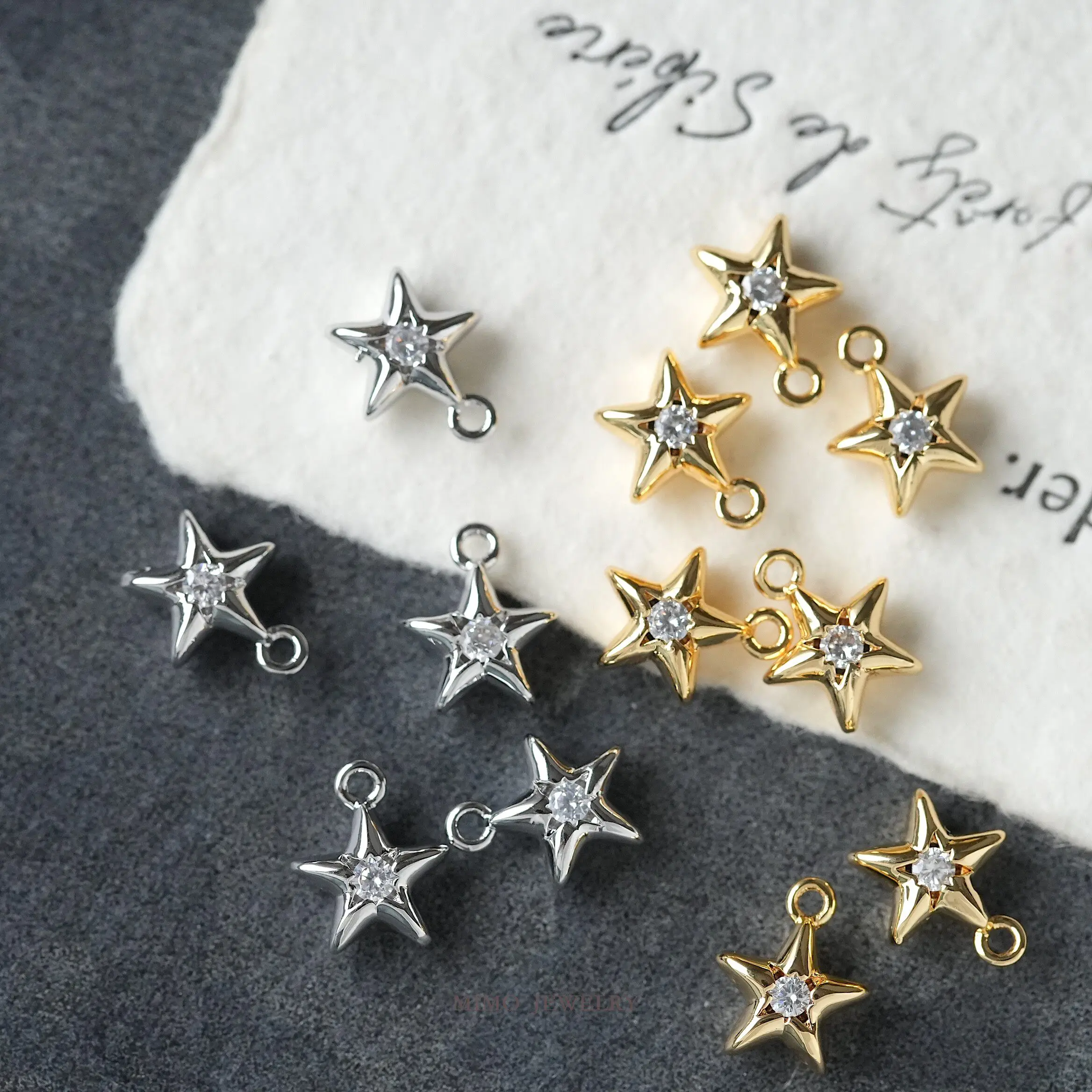 1pcs Copper-plated Gold Solitaire Diamond Sparkling Small Pendant Charms For Jewelry Making DIY Bracelet Accessories Findings