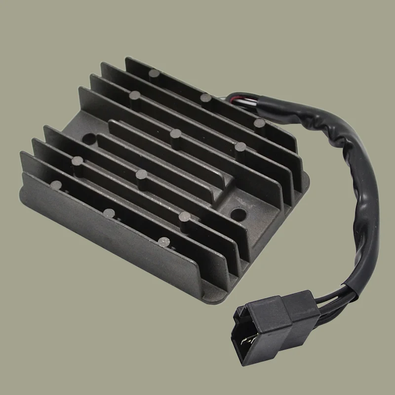 Regulator Rectifier For Triumph Bonneville T100 SE 50 Black / Speedmaster America 2-Tone / Scrambler 900 Thruxton 900 / TT600