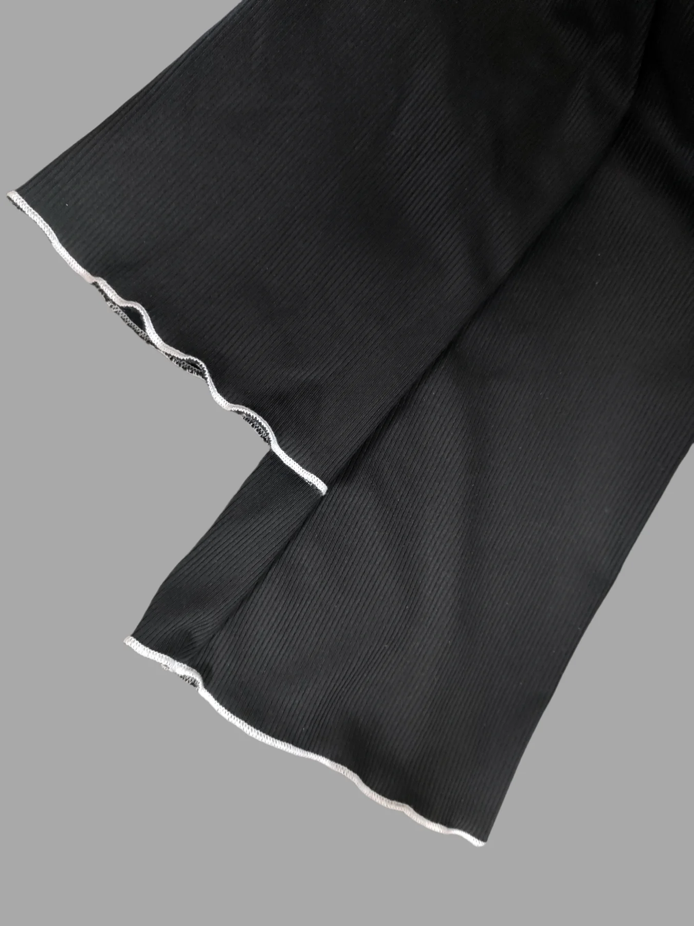 

Осенний новый стиль, универсальный модный женский элегантный цельный кусок с длинными рукавами и маленьким бантом