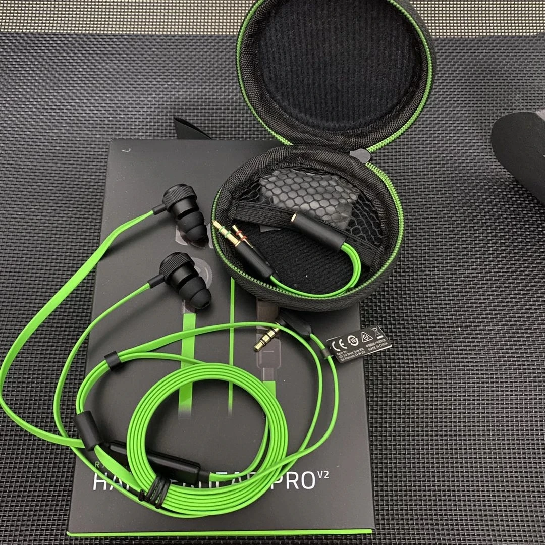 Razer Hammerhead Pro V2 イヤホン マイク付きヘッドセット ゲーマー