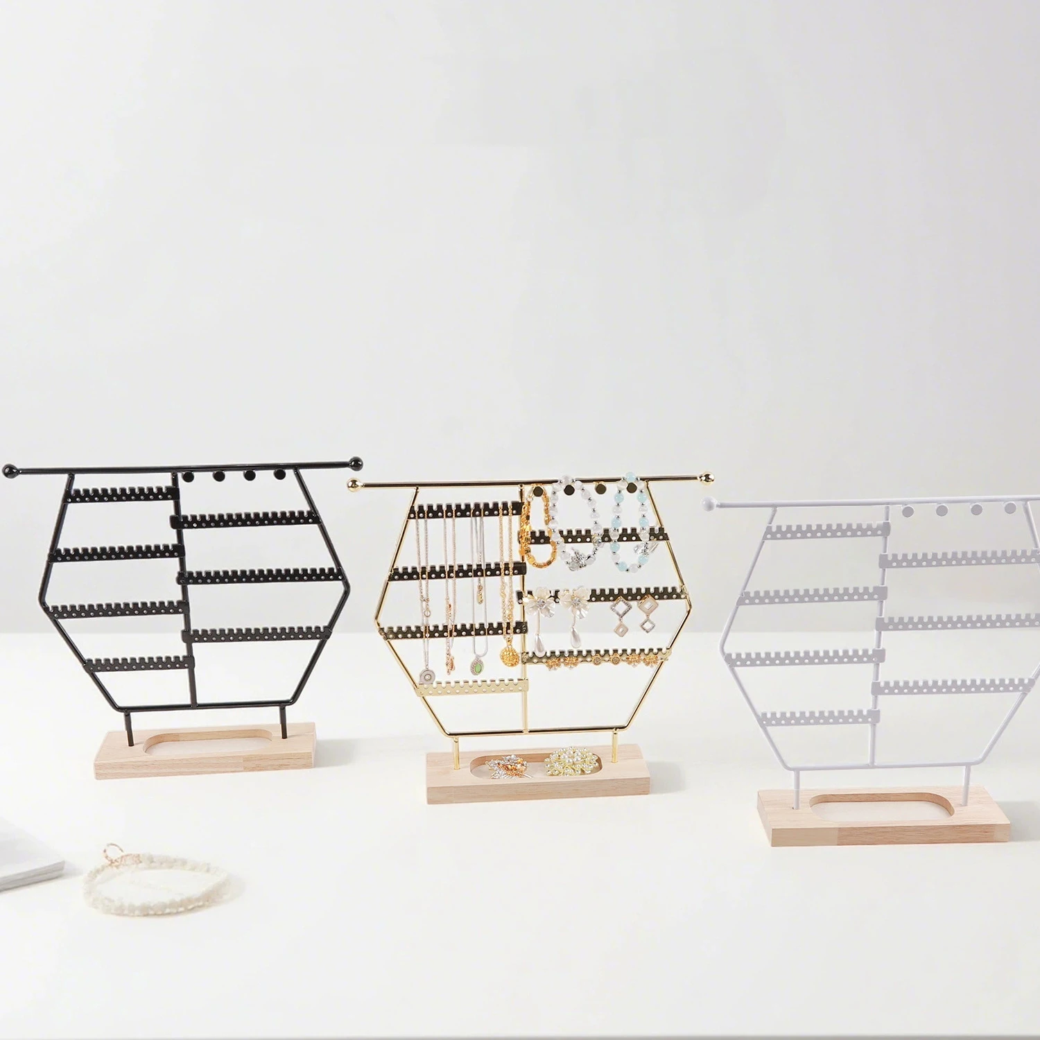 

Creative Metal Hexagonal Jewelry Storage Rack With Wood Base Multipurpose Earrings Necklace Bracelet Display Stand Showcase Prop