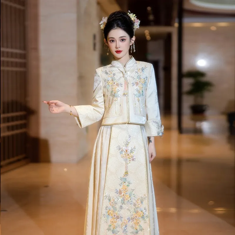 

Новое китайское платье Cheongsong в стиле шампанского для тостов.