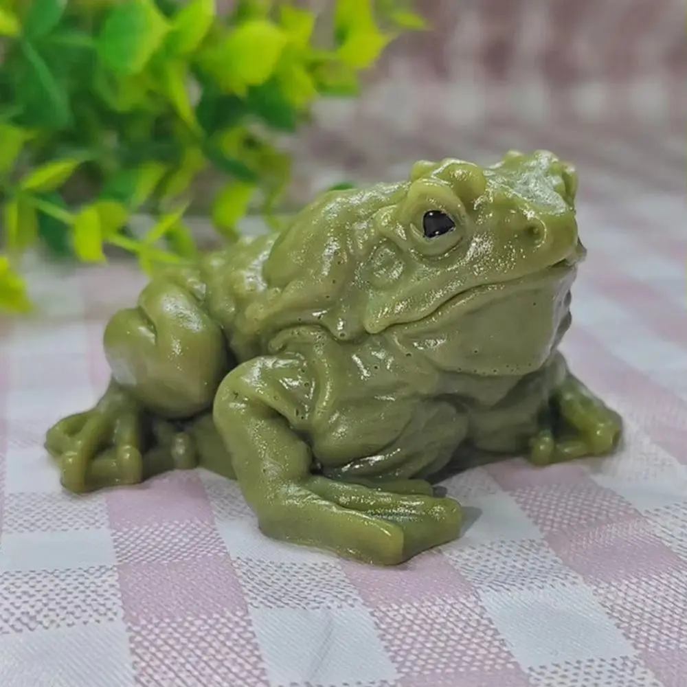 New Soft TPR Material Toad Frog Squishy Golden Green Color Simulated Animal Frog Squeezing Sticky Texture Fidget For
