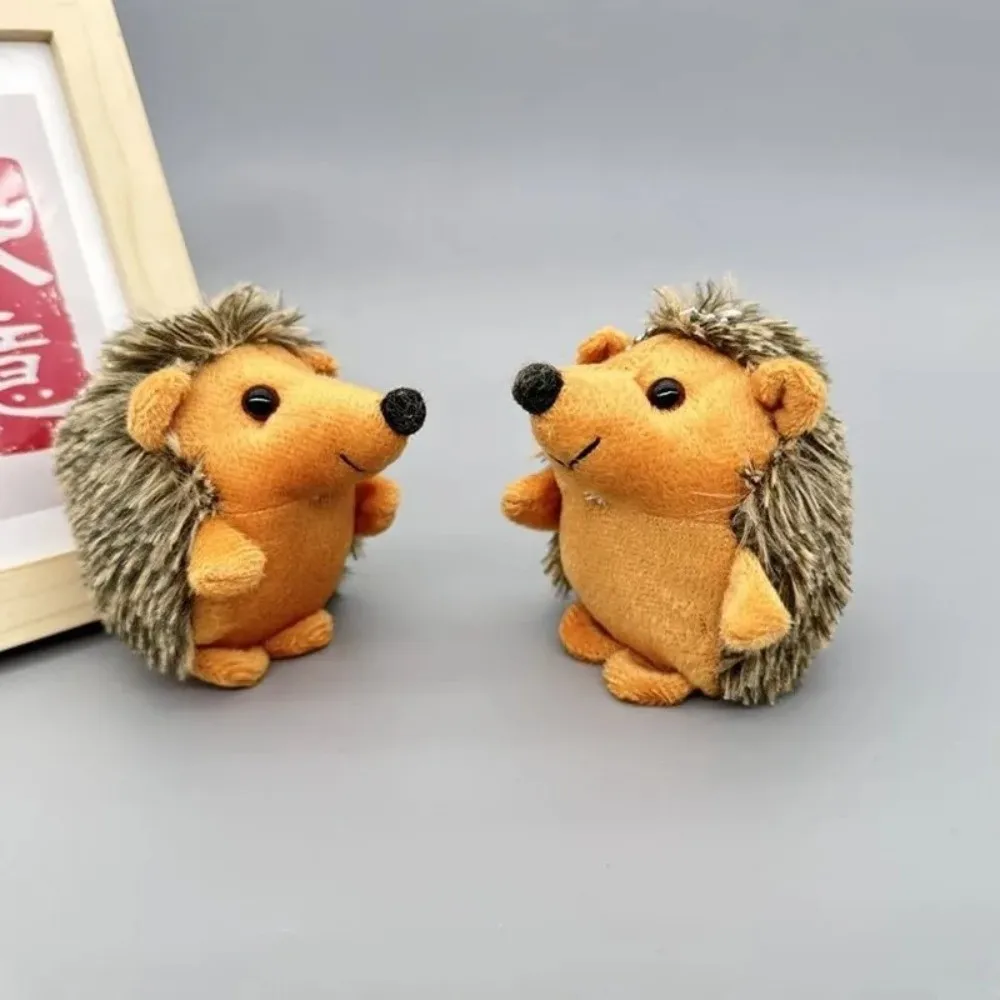 Creative Portable Hedgehog Keychain 10cm Soft Faux Fur Keychain Backpack Charm Unisex