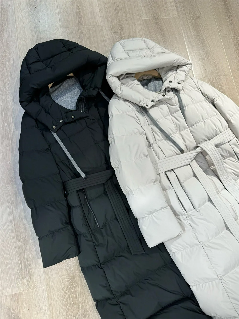 High Quality Hooded White Goose Down Jacket For Extended Knee-Length Slim Fit Waist Down Coat