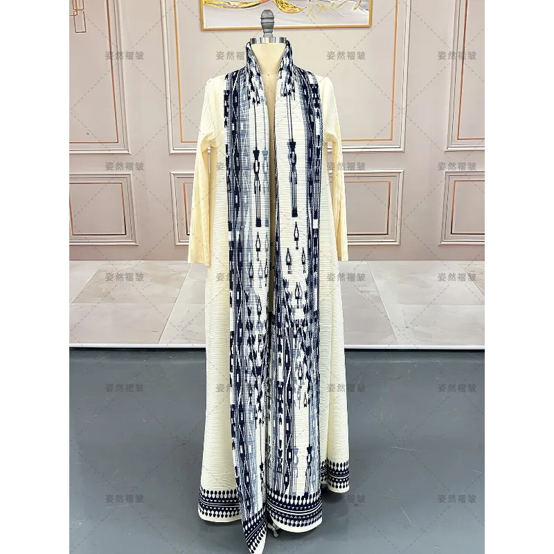 

Middle East Abaya Miyake Women Robe 2026 Pleated Printed Robe Lapel Long Sleeve Printed Trench Cardigan Jacket European Clothing