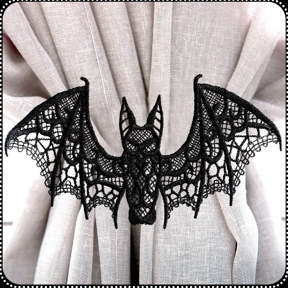 

1x Halloween Lace Bat Decoration 3D Bat Room Decoration Realistic Trick Props Windows Indoor Outdoor Party Supplies Decoration