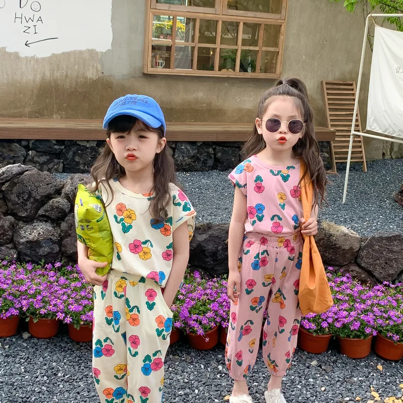 

2024 Summer sisters clothes Children'sflowers printed clothing sets sleeveless Tee Vest And cropped pants 2pcs suit Girls outfit