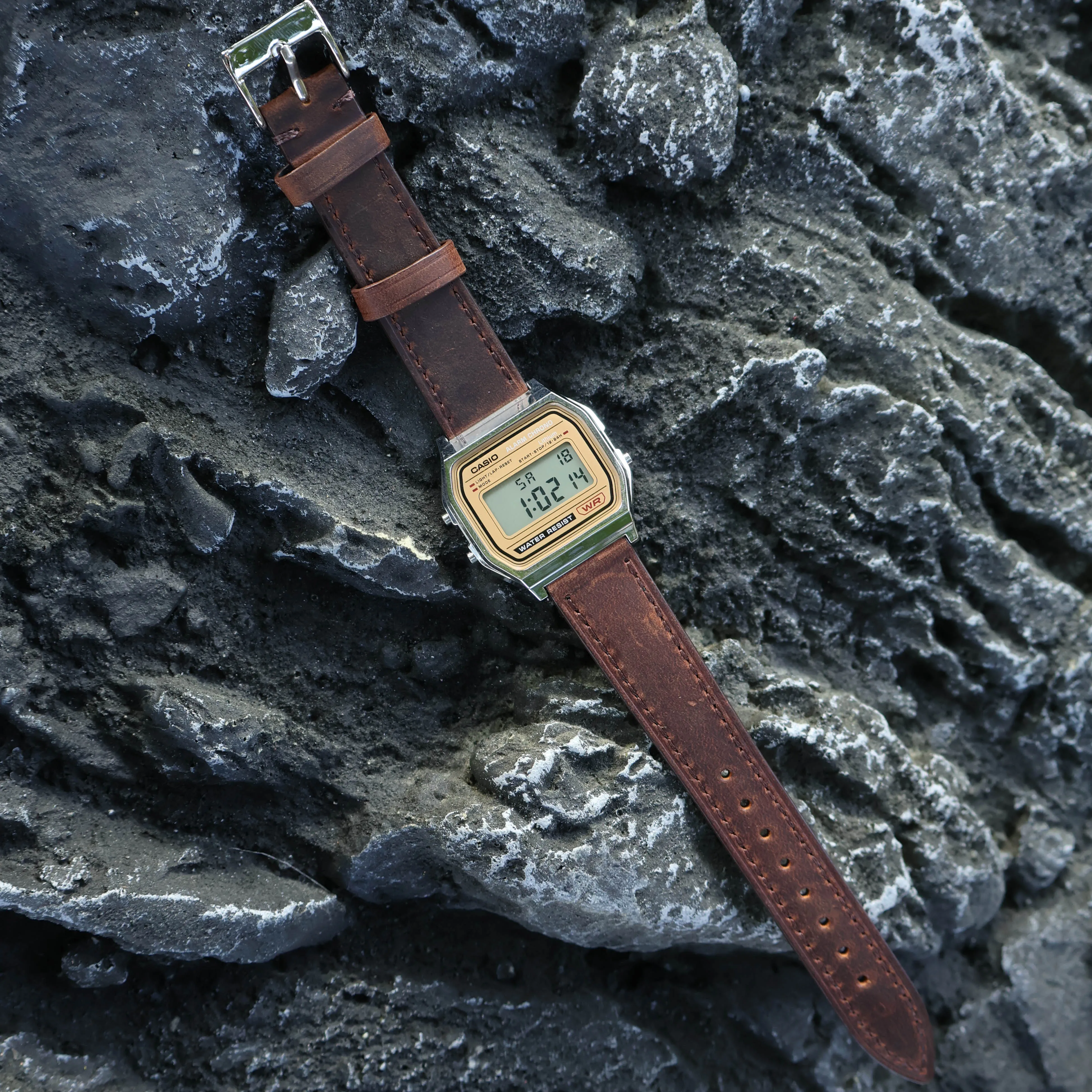 For Casio a168we AE-1200/1300 F91w A159 F105 A158  a169 f91w SGW-300 Vintage Watch Suede  Leather Strap Watchband 18mm