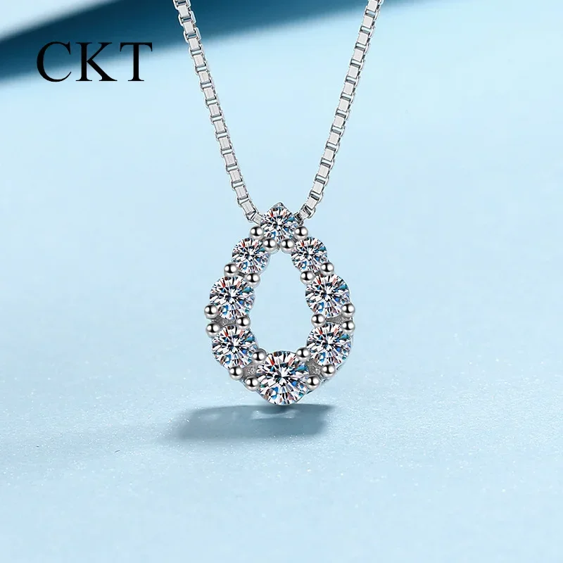 18K White Gold Necklace for Women Teardrop Full of Diamonds Pendants 0.62ct Moissanite Telegant Atmosphere Senior Sense of Gift