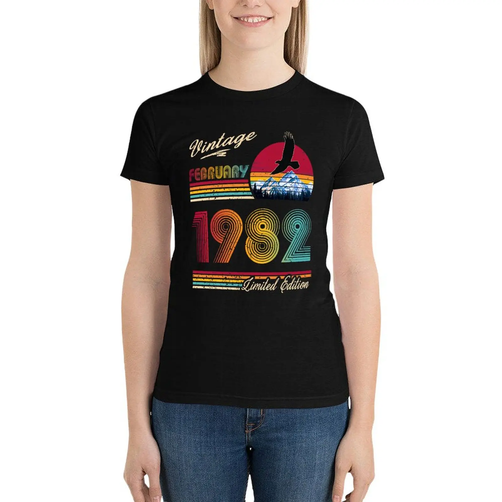 

Vintage February 1982 Birthday T-Shirt cute tops oversized cute t-shirts for Women