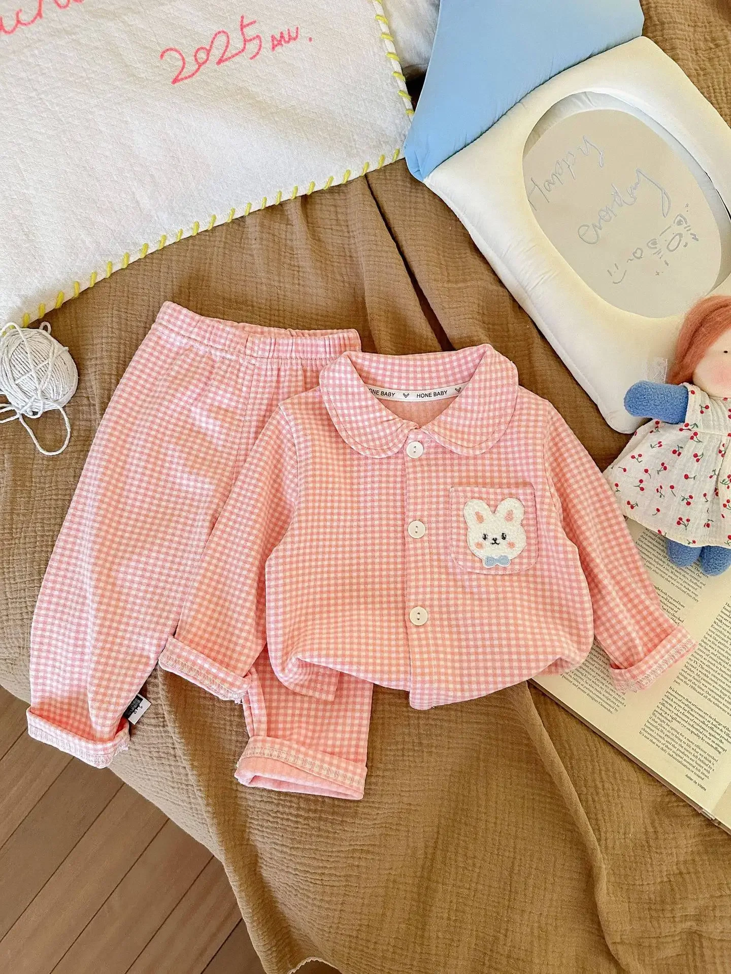 Kinder-Herbst-Homewear-Set, Langarm, kariert, Cartoon-Schlafanzug aus Polyester für Jungen und Mädchen, Frühling/Herbst – Detail 14