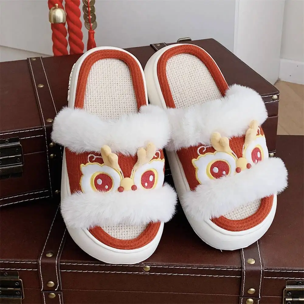 

Chinese Trend Lion Dance Linen Slippers for Women Four-Season Stylish Home Use Anti Slip Thick Soled Cotton Linen Floor Shoes
