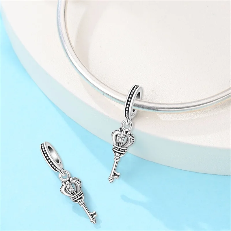 

925 Sterling Silver Vintage Crown Key Charms Beads Sparkling CZ Zircon Dangle Fit Original Bracelet DIY For Women Jewelry Gifts