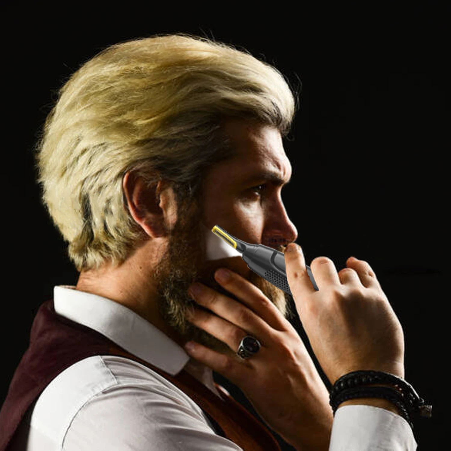 ماكينة تشذيب شعر الأنف والأذن، ماكينة تشذيب شعر احترافية للرجال والنساء مع ضوء LED