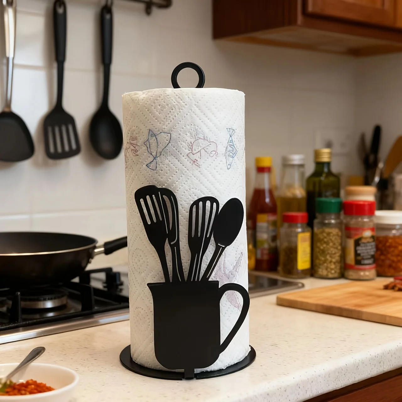 Iron Tissue Holder | Rust-resistant and Durable, Ideal for Everyday Use. Stylish Metal Cutlery-designed Tissue Holder
