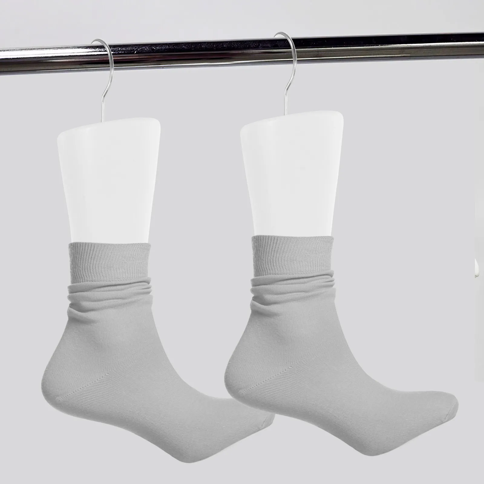 2Pcs Male Foot Mannequin Shoe Holder Female Shoes Filler Plastic Sock Mold Display Stand Shoes Support for Adult Women