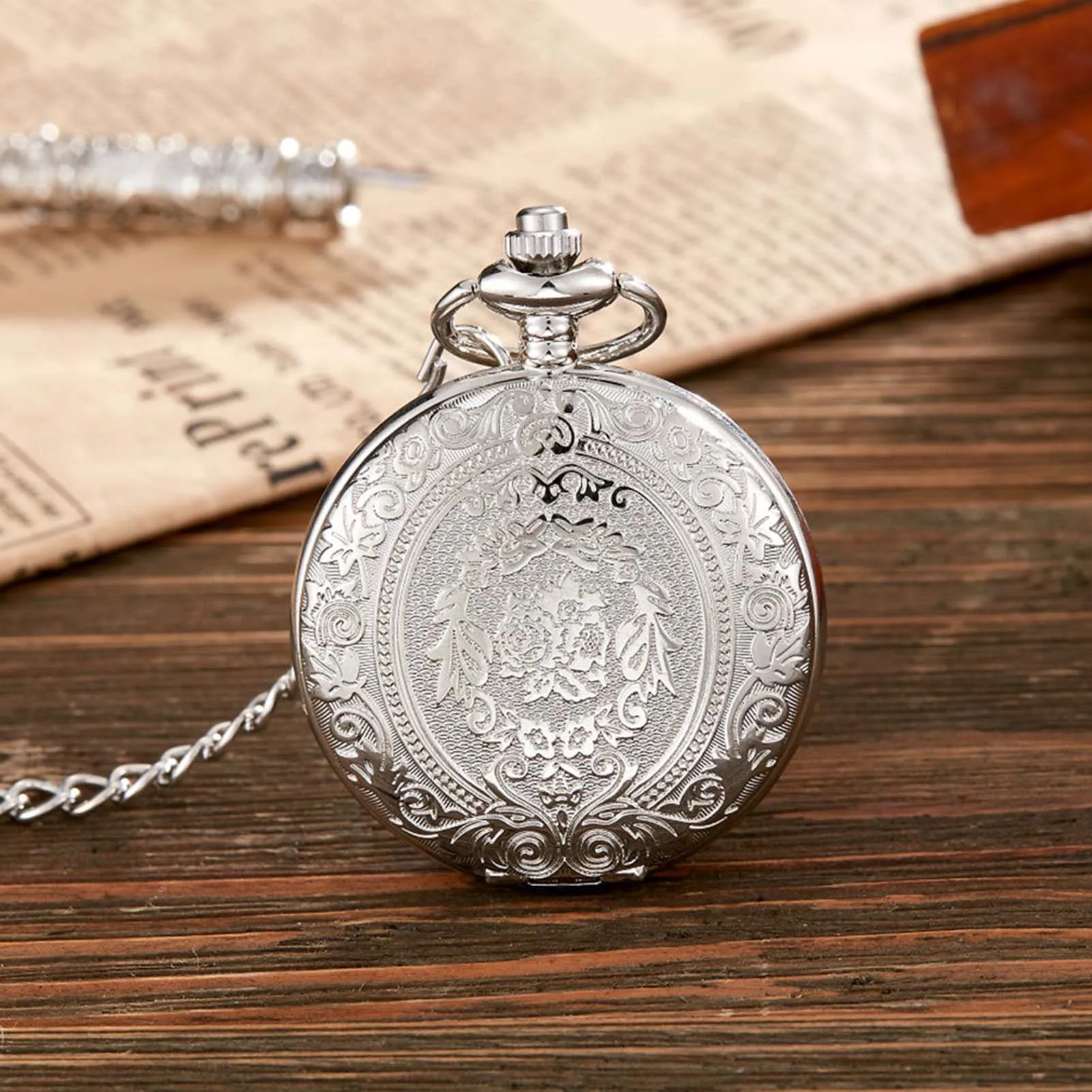 Vintage Pocket Watch Voor Mannen Vrouwen Bloemenpatroon Case Ketting Hanger Klok Cadeau Voor Nieuwjaar Valentijnsdag D88