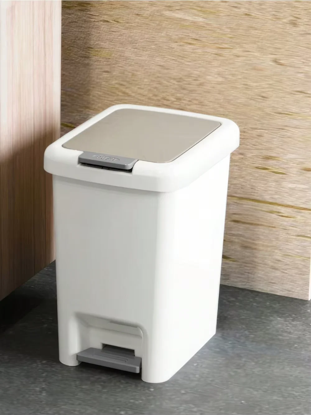 Thumbnail 4 - #22 Latest Trash Cans & Wastebaskets Offers