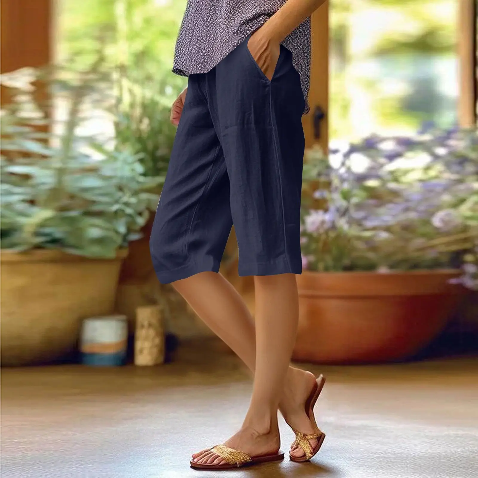 Casual Cotton Linen Elastic Waist Shorts Women's Loose Fit Pocket Pants Five-Quarter Length Comfortable Spring Summer Trousers