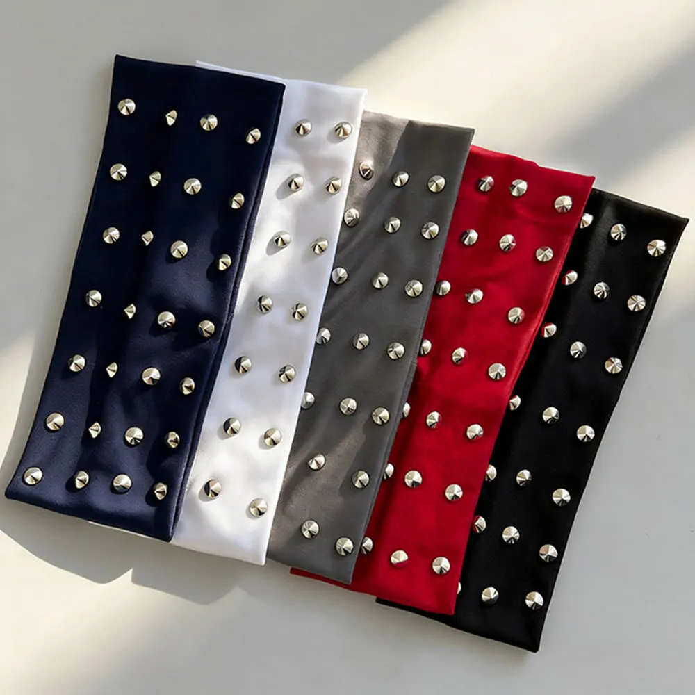 

Punk Style Rivet-encrusted Headband Cool Hairband Rock Steampunk Hip Hop Heabdand for Girls Streetwear Headband Hair Accessories