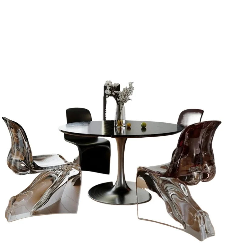 

Креативный прозрачный стул из кристально чистой смолы, модель для демонстрационной комнаты, стул для гостиной с сиденьем в форме человеческого задка.