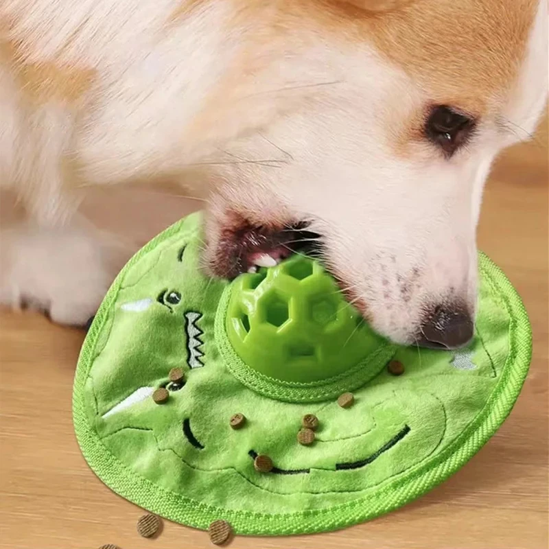 Rubber flannelette leaky food cartoon dog toy teeth to accompany boredom suitable for large, small and medium dogs