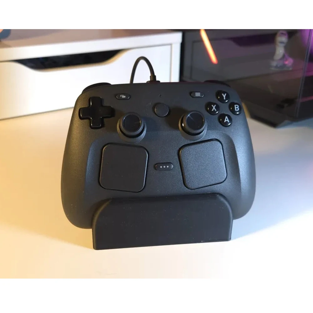 

For Steam Controller 2026 Vertical Stand Desktop Mount 3D Printed PLA+ Holder with Cable Management Wireless Charging Support