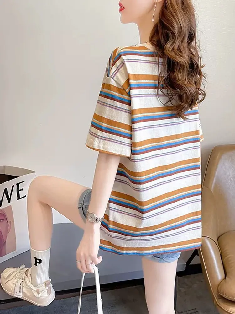 تي شيرت نسائي فضفاض مناسب ort Sve مطرز مخطط كاجوال Sle Summer Faion النسخة الكورية مزيج قطن مريح