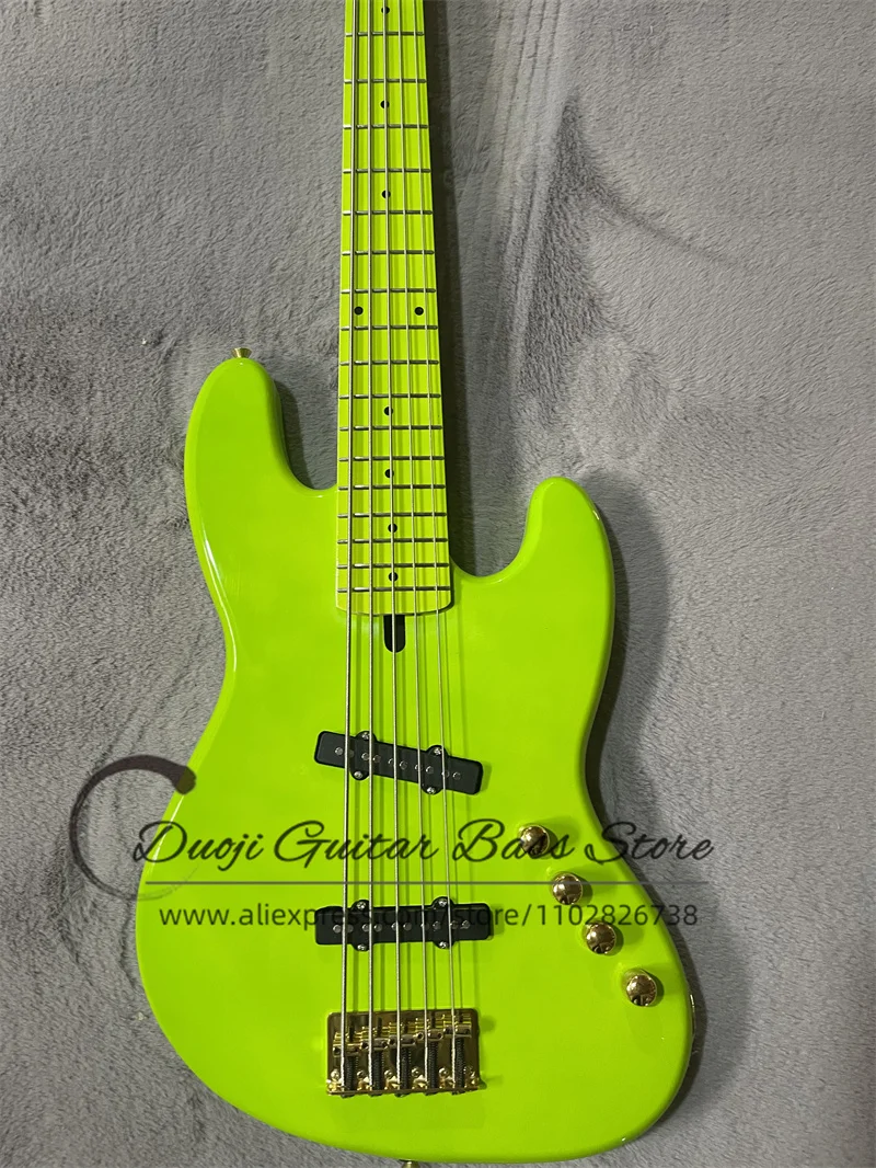 5 String Bright Green Electric Bass Maple Neck SS Pickup Fruit Green Fingerboard Gold Hardware customization