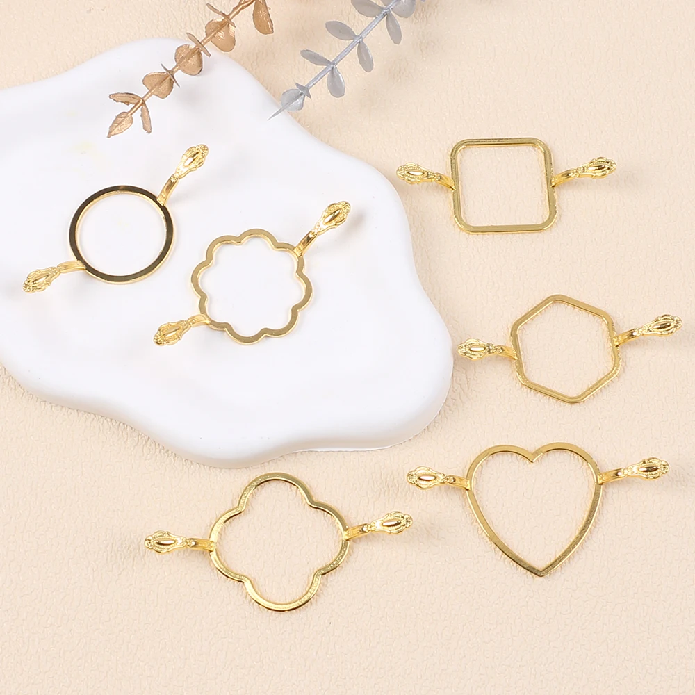 Thumbnail 3 - #77 Decorative Stamps Comparison Guide