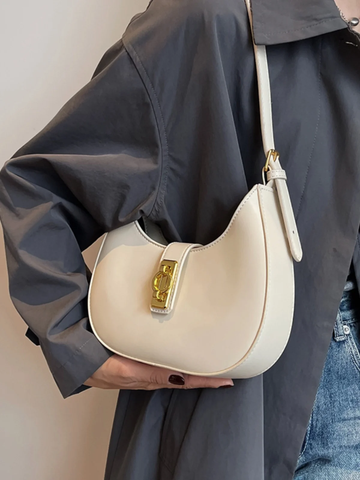 2024 Spring Summer New Chic Shoulder Bags For Women Fashion Textured Hasp Crossbody Bag Elegant Ladies Commuter Underarm Sac