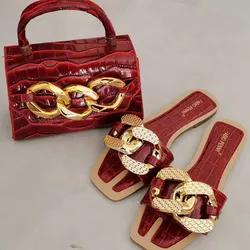 Summer Women Casual Sandals Fashion Metal Chain Shoes Flower Flat Slippers Outside Slippers Beach Shoes Stone Slung Shoulder Bag