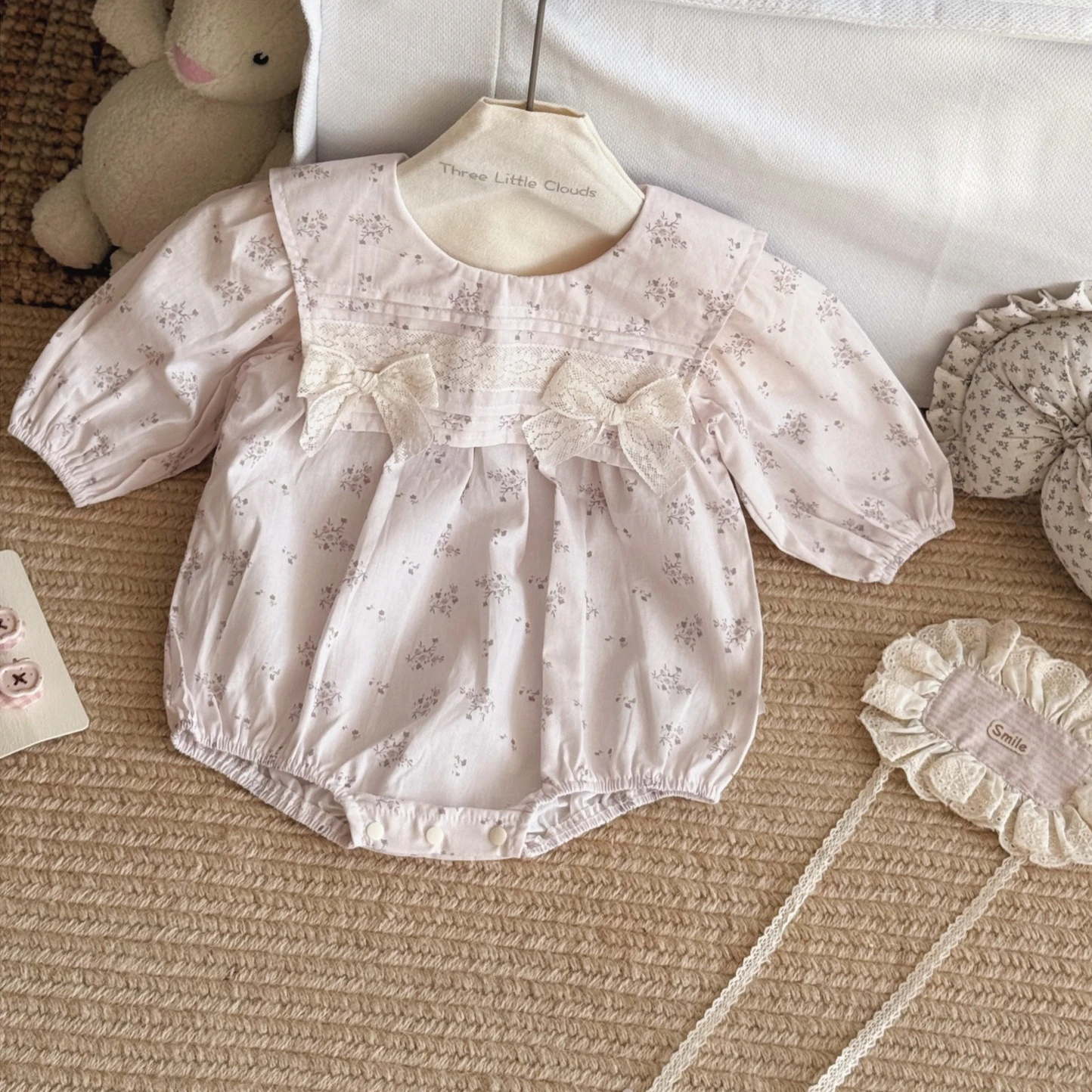2026 Spring Autumn Baby Girl Sweet Comfortable Lace Bow Knot Long Sleeve Romper Cute Floral Onesie Romper