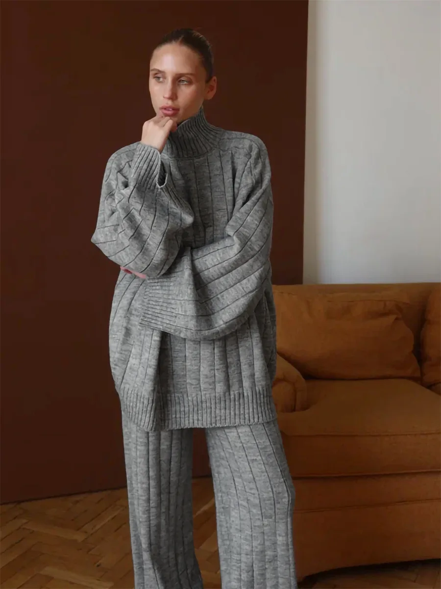 THRUM Women's Two-piece Vertical Ribbed High Neck Sweater and Pants Set Suitable for Casual Wear in Autumn and Winter