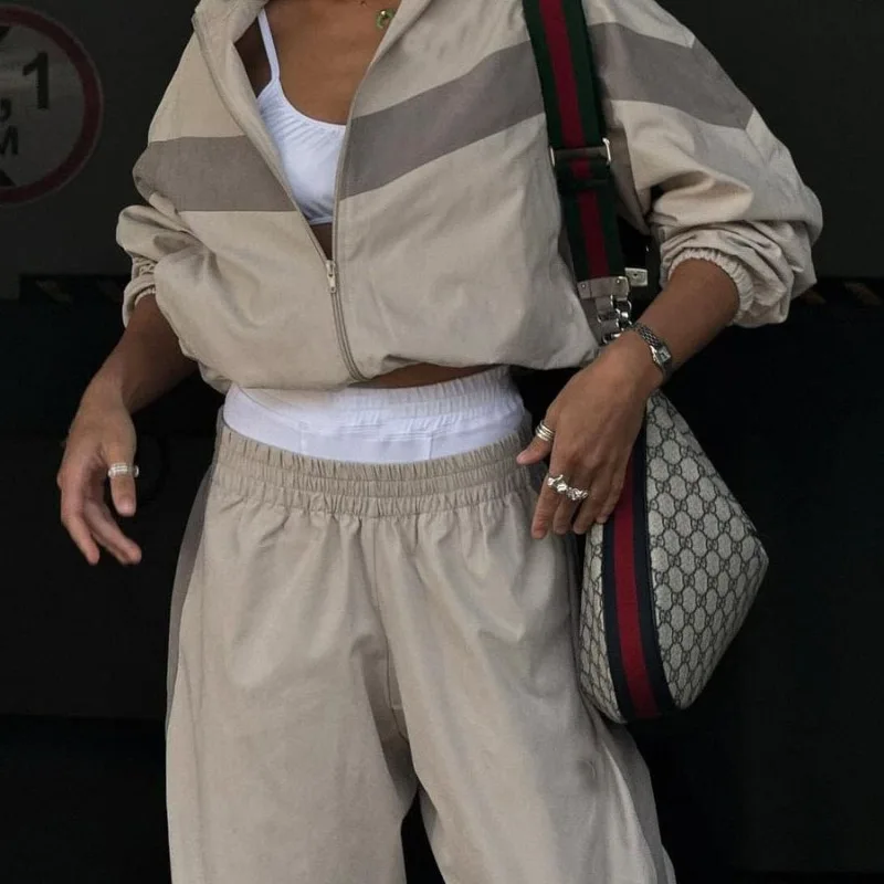 A New Cross-border American-style Women's Fashion Set Featuring Stylish Mid-waisted Trousers with A Contrasting Color Casual Top