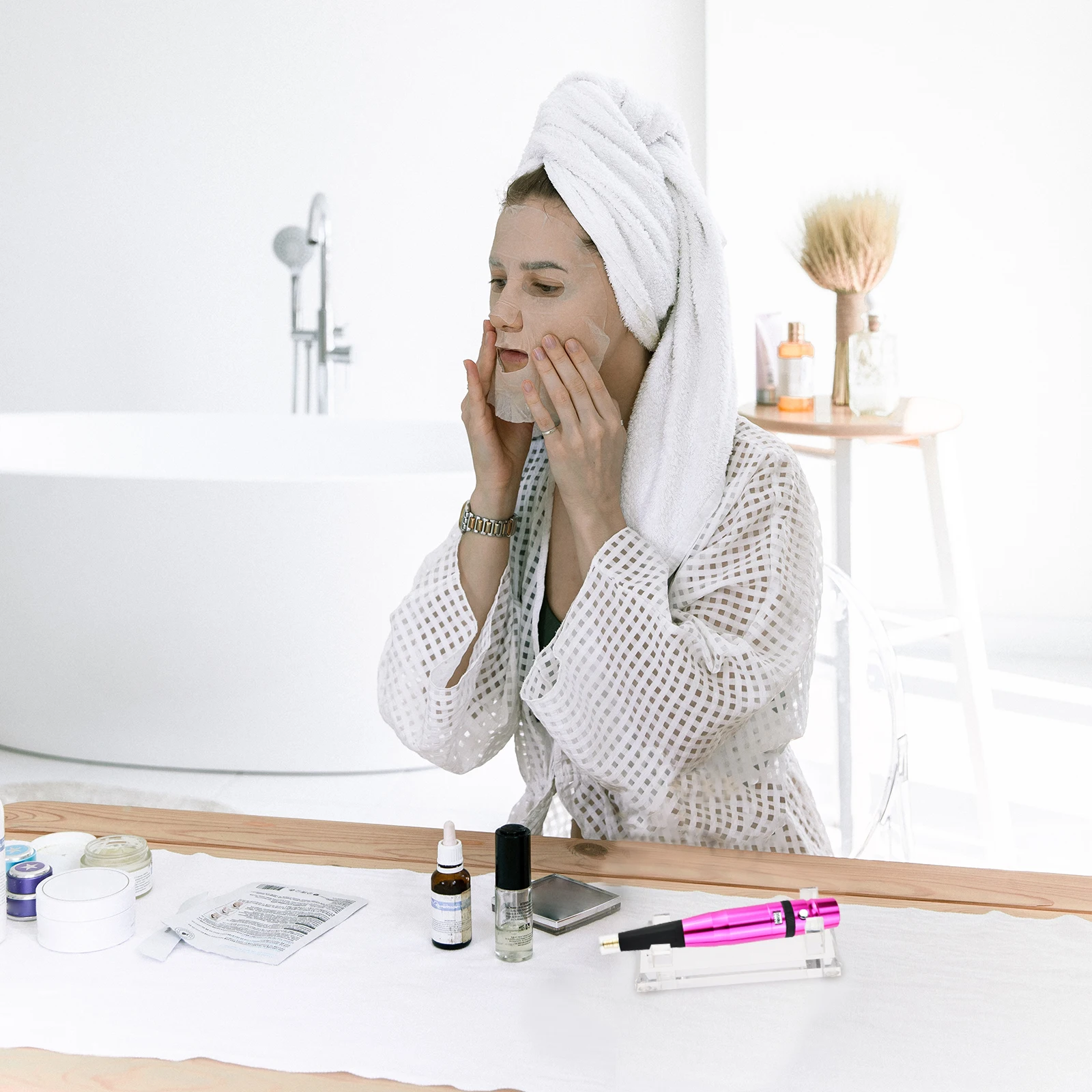 

1Pcs Multi-Functional Acrylic Tattoo Machine Stand Transparent Display Rack Eyebrow Pen Holder Desktop Storage Bracket