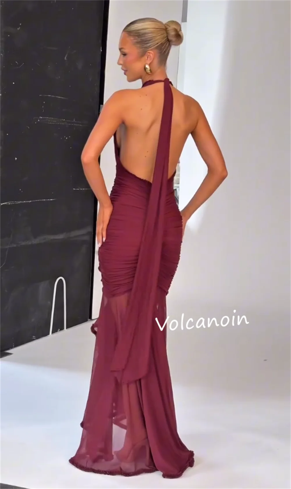 Gaun Panjang Halter Terompet Ruched Wiru Sifon Kustom Pesta Koktail Acara Dipesan Lebih Dahulu Gaya Modern Sederhana