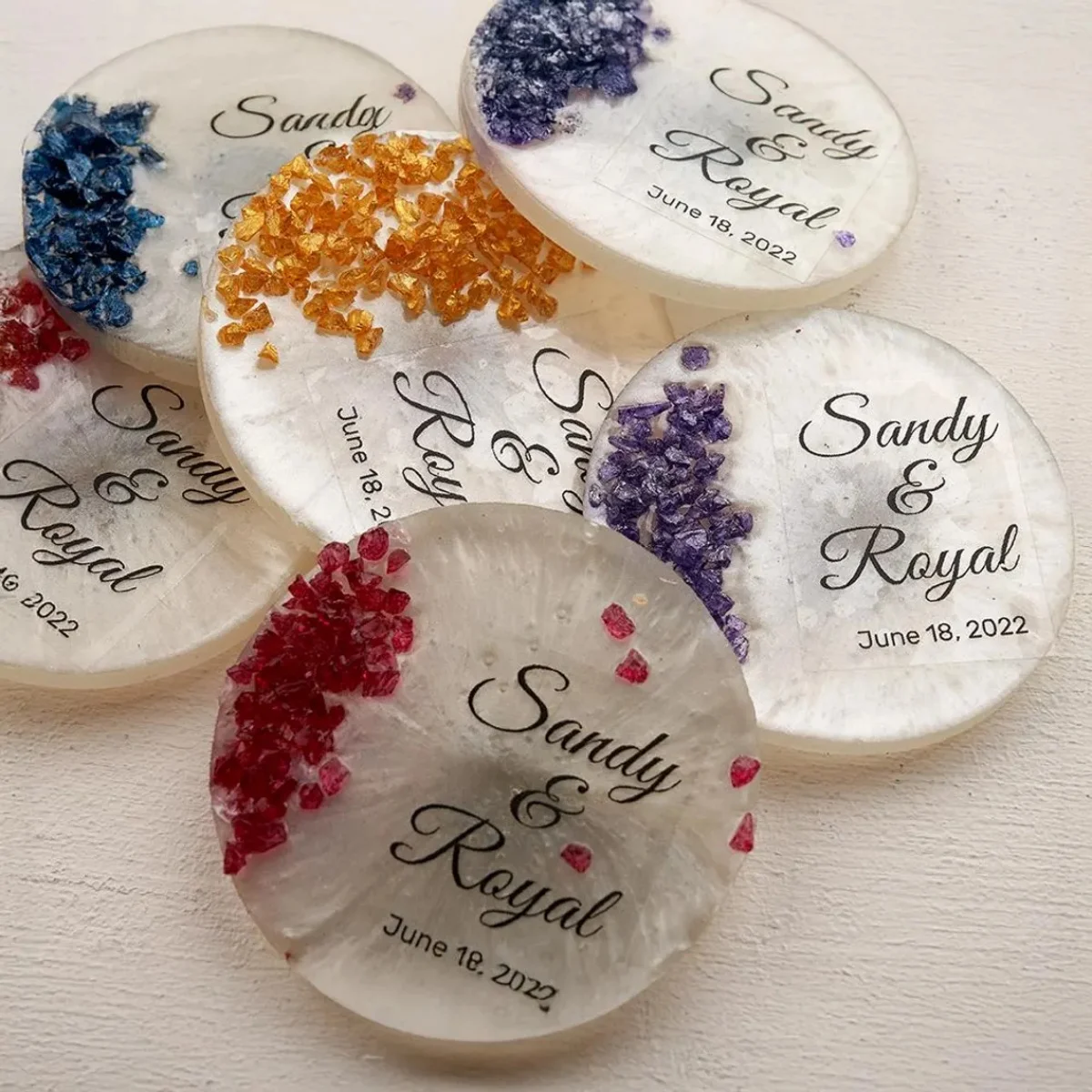

10 pcs Personalized Resin Magnet Wedding Favors – Crystal-Accent Guest Gift for Bridal Shower, Engagement & Baby Showers