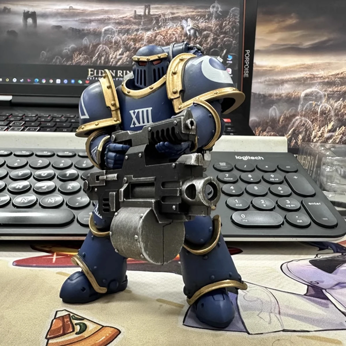 Joy Toy-figura de acción de Ultramarines, sargento del escuadrón táctico de la Legión MKIII con espada eléctrica/figura móvil de articulación de Bolter pesado